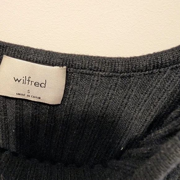 Wilfred Black Ribbed Crop Top - Picture 3 of 3